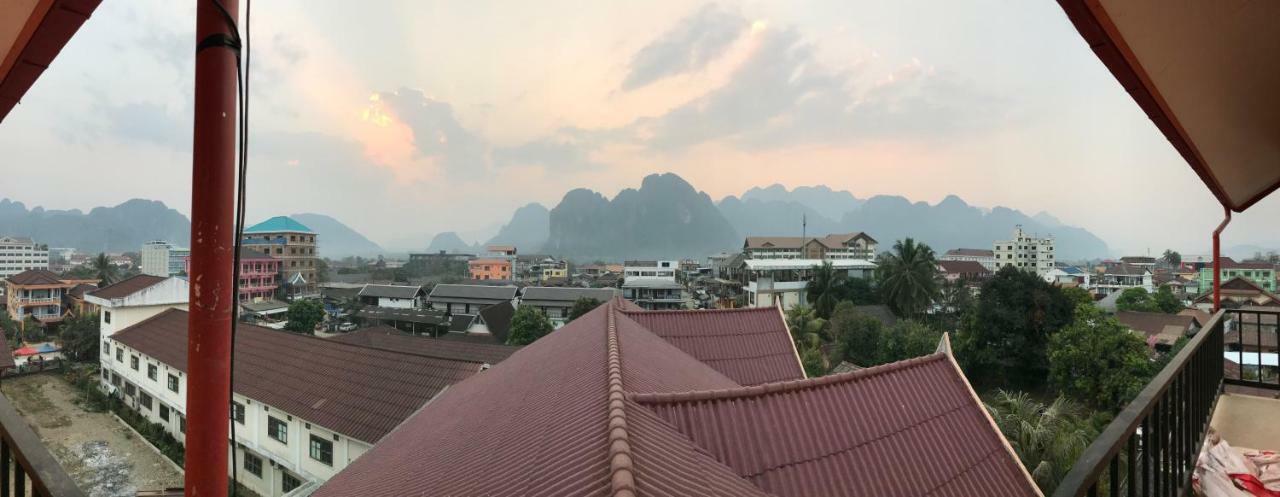 Pangu Hotel - 盘古酒店 Vang Vieng Exterior foto