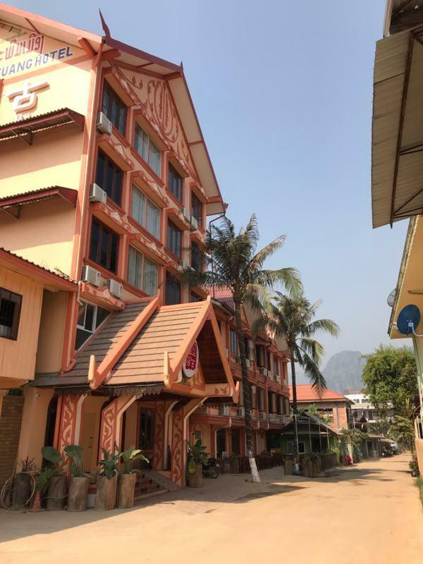 Pangu Hotel - 盘古酒店 Vang Vieng Exterior foto